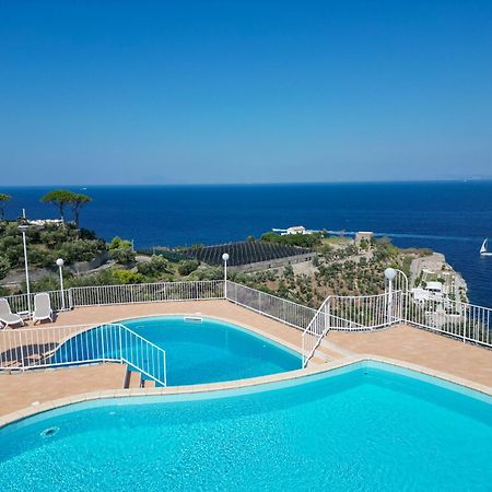 Hotel Villa Lubrense Sorrento Massa Lubrense Exterior photo